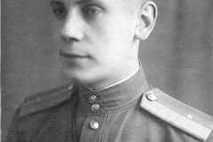 Лавров Юрий Иванович